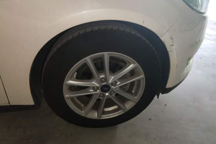 Used Ford Focus 2018 Hatchback Classic EcoBoost 180 Automatic Elite Model