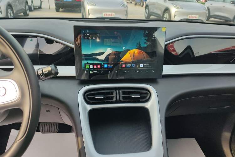 Used Geely Galaxy Geome 2026 Model 410km Carefree Edition Audio And AC Panel