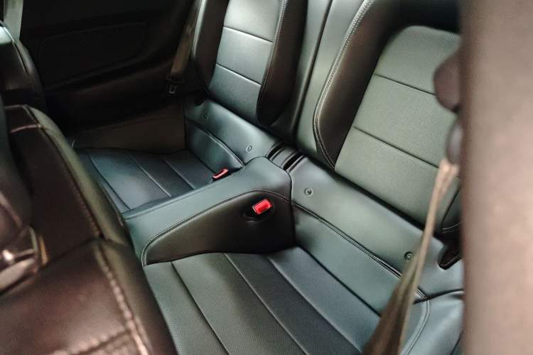 Used Ford Mustang 2019 2.3L EcoBoost
