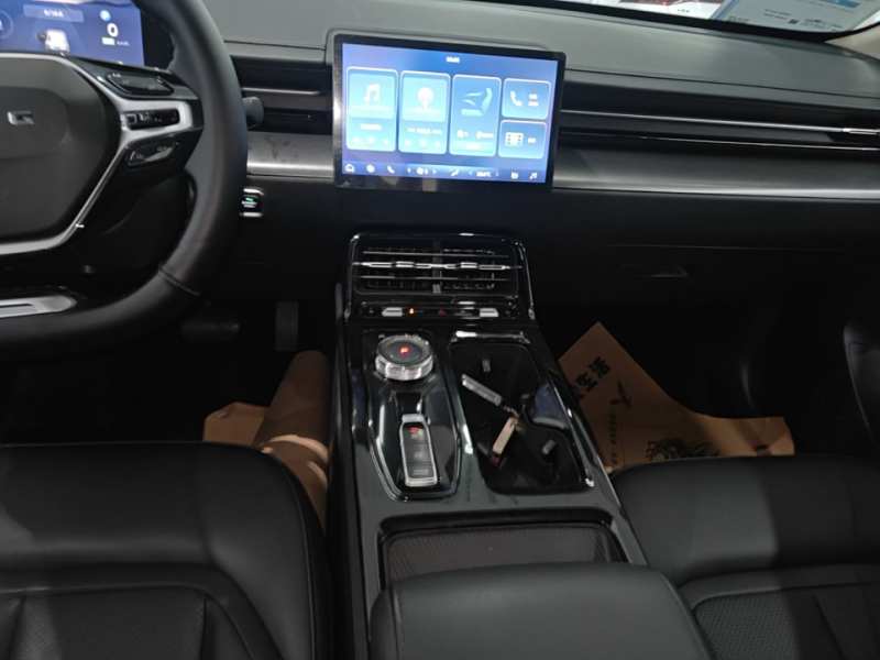 Used Wuling Xingguang 2024 Co-Creation Edition 410 Standard Model — 12