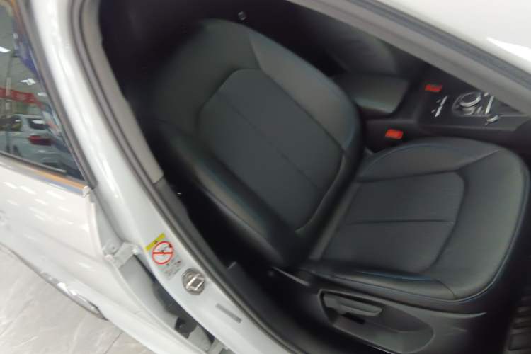 Used Audi A3 2020 Limousine 35 TFSI Fashion Edition China VI Emission Standard