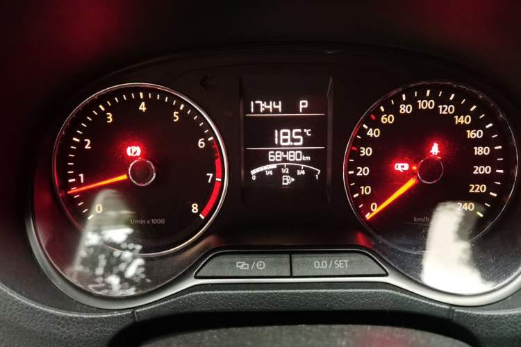 Used Volkswagen Polo 2014 1.4L Automatic Comfort Edition