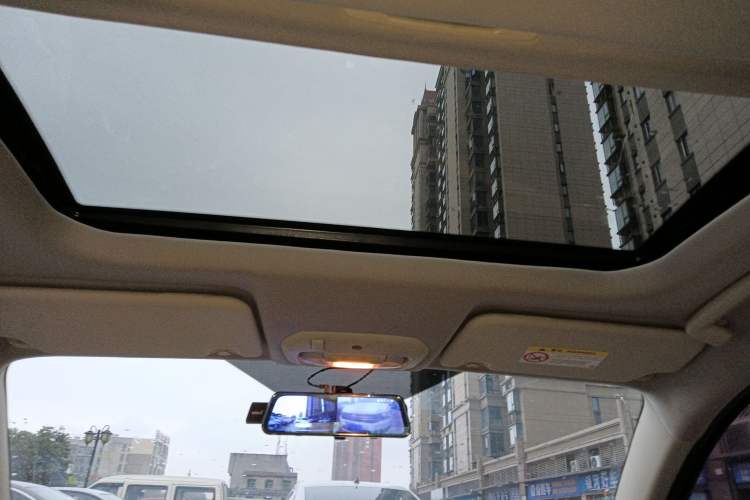 Used Ford Escort 2015 1.5L Automatic Fashion Model Headliner