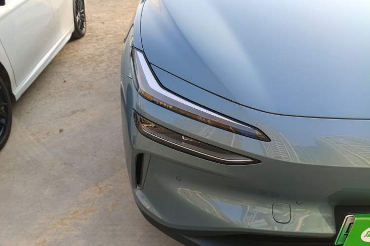 Used ONVO L60 2024 60 kWh Rear-Drive Version
