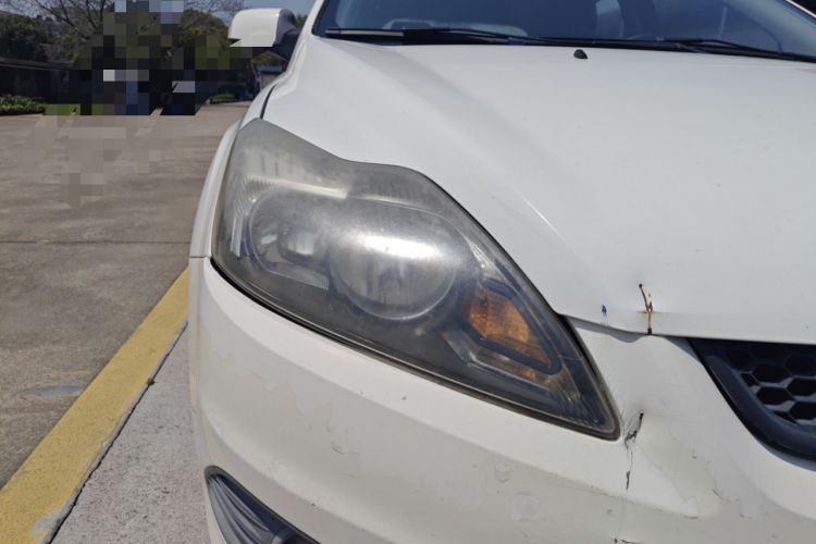 Used Ford Focus 2013 Hatchback Classic 1.8L Automatic Base Model Right Front Headlight