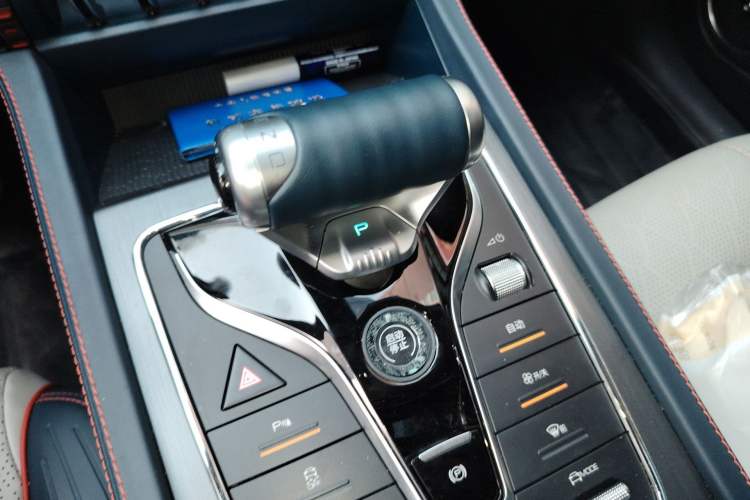 Used BYD Yuan PLUS 2022 430 km Luxury Version Gear Lever