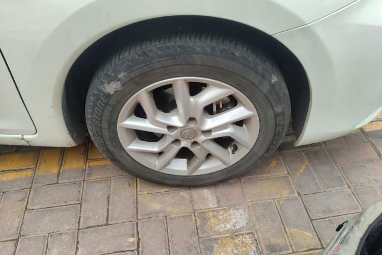 Used Nissan Tiida 2021 1.6L CVT Cool Edition