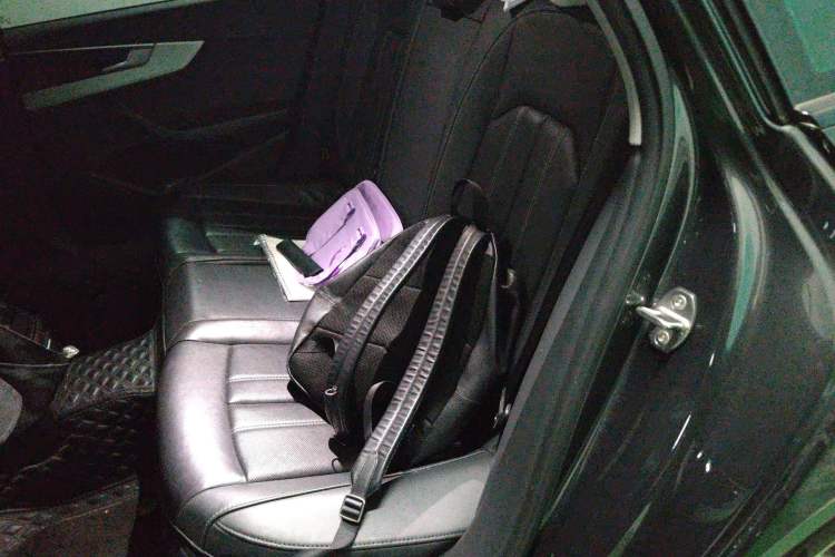 Used Audi A4L 2022 40 TFSI Fashion Dynamic Model
