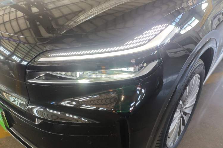 Used ONVO Luxeed L90 2025 Model—Max Six-Seater Version Left Front Headlight