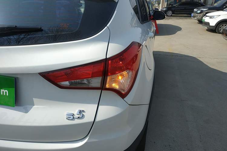 Used Haima S5 2014 1.6L Manual ZhiXuan Model

