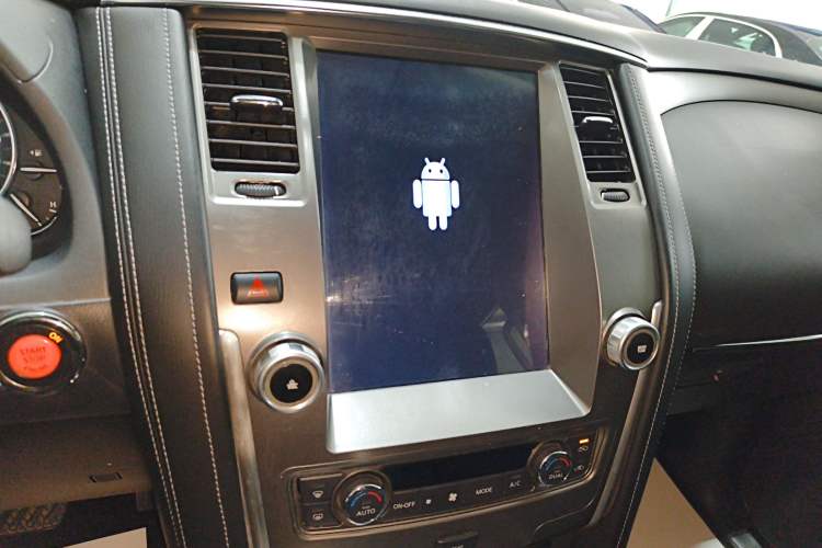 Used Nissan Patrol 2018 4.0L LinkedIn Edition