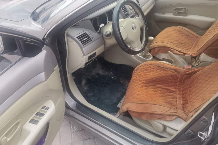 Used Nissan Sylphy 2016 Classic 1.6XE Manual Comfort Edition
