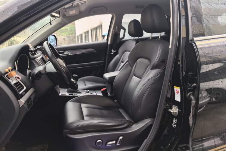 Used Haval H6 Coupe 2015 Blue Label 2.0T Manual Two-Wheel-Drive Elite Model