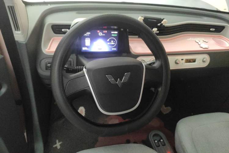 Used Wuling Hongguang MINIEV 2021 Macaron Premium Model – Lithium Iron Phosphate