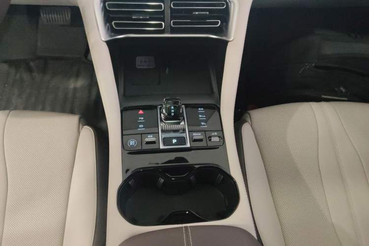 Used BYD Song PLUS New Energy 2025 EV Intelligent Driving Version 520km Premium Model
