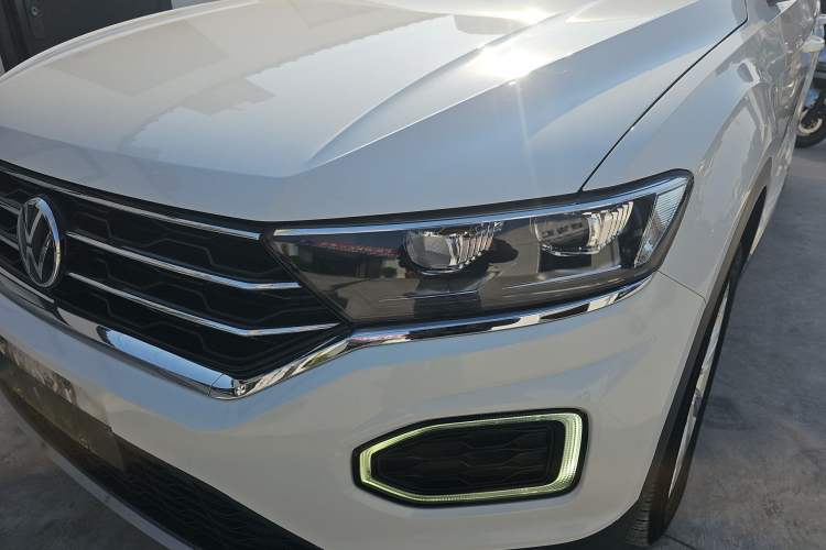 Used Volkswagen T-ROC 2022 280TSI DSG Two-Wheel Drive Elite PLUS