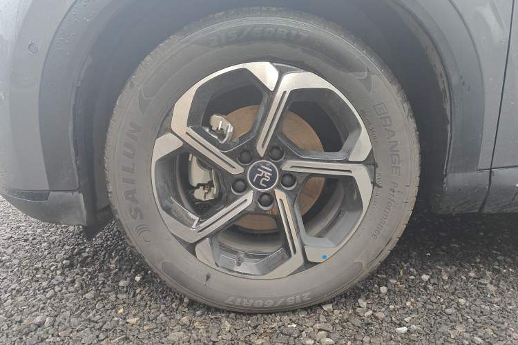 Used BYD Yuan PLUS 2025 Intelligent Driving Version 430 KM – Leading Edition Left Front Wheel Hub