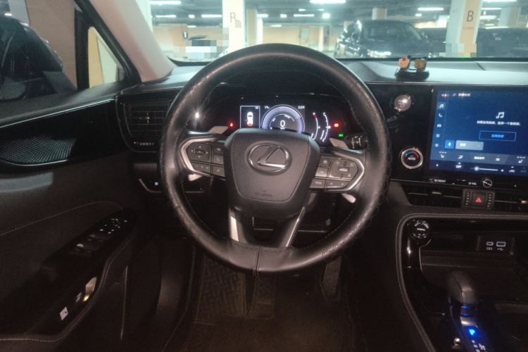 Used Lexus NX 2022 350h Front-Wheel-Drive Innovation Edition Steering Wheel