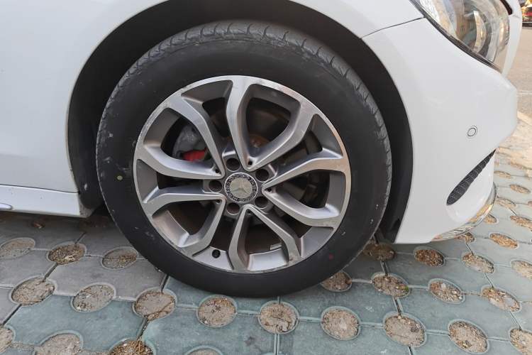 Used Mercedes-Benz C-Class 2015 C 180 L Sport Edition
