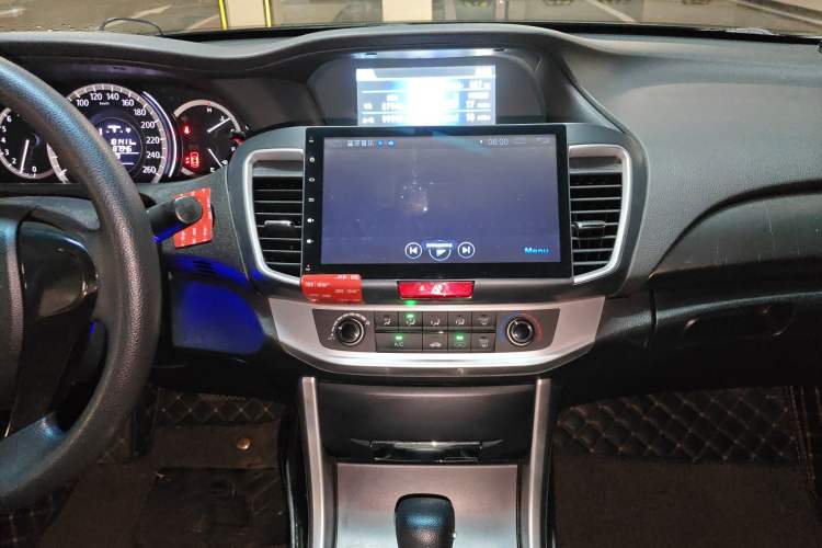 Used Honda Accord 2015 2.0L LX Comfort Edition