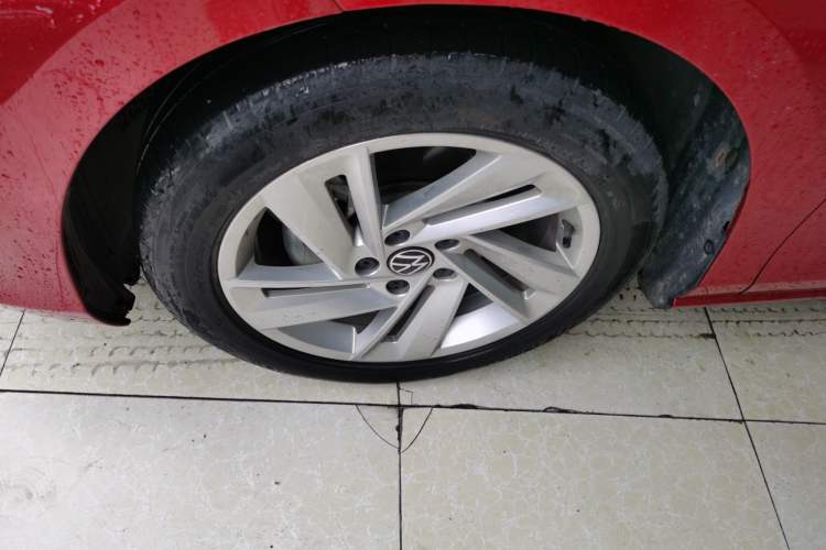 Used Volkswagen Lamando 2023 Lavida L 280TSI DSG Spicy Edition Left Front Wheel Hub