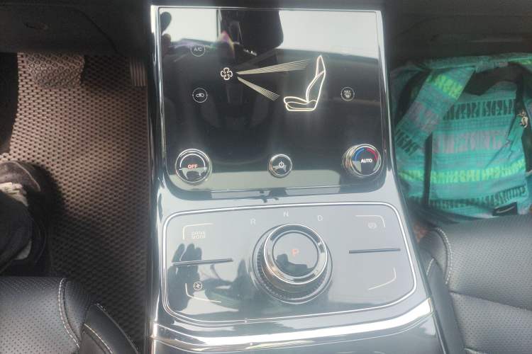 Used NETA U 2022 Zhi400 Pro Ternary Lithium