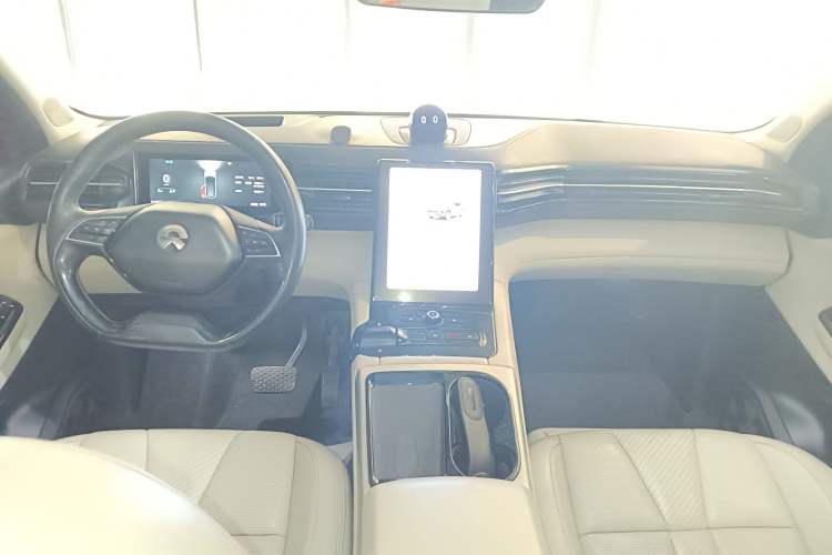 Used Nio ES8 2018 355 km Base Version 7-Seater Edition
