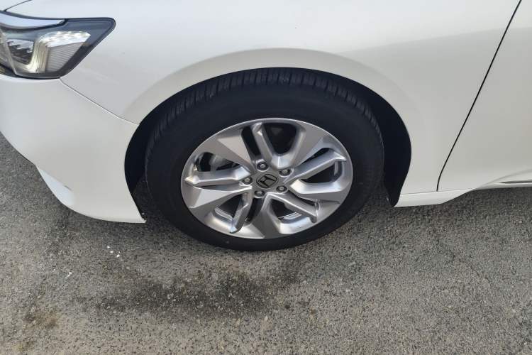 Used Honda Accord 2018 260TURBO Elite Edition China VI Left Front Wheel Hub