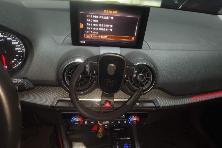 Used Audi Q2L 2018 35 TFSI Fashion Dynamic Version China VI Emission Standard
