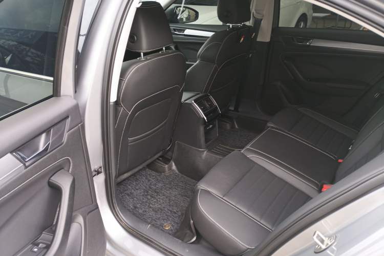 Used Skoda Superb 2023 Facelifted TSI280 DSG Luxury Edition Left Rear Seat