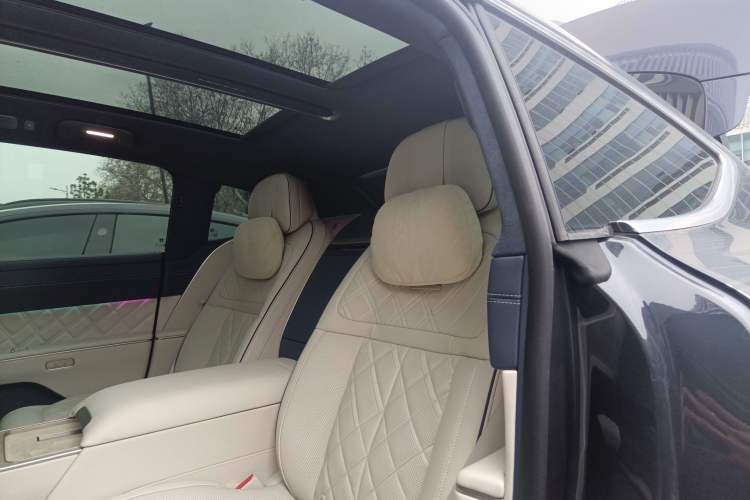 Used Nio ET9 2025 100kWh Signature Edition
