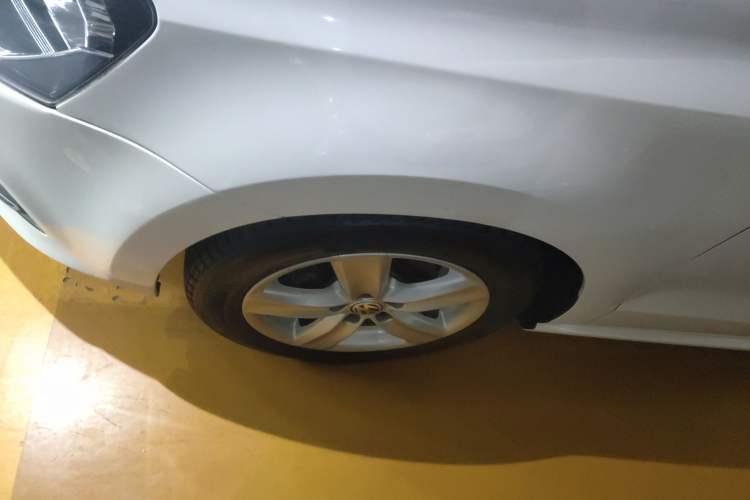 Used Volkswagen Polo 2018 1.5L Automatic Enjoyment Model Left Front Wheel Hub