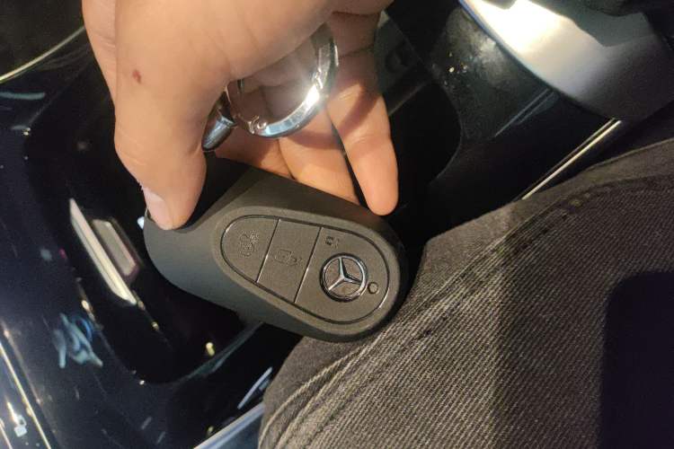 Used Mercedes-Benz C-Class 2025 C 260 L Obsidian Night Sport Edition
