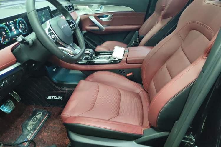 Used JETOUR X70 PLUS 2021 1.6T DCT Pro 7-seater