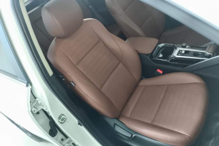 Used Kia Sportage R 2021 Ace 2.0L Splendid Edition Right Front Seat