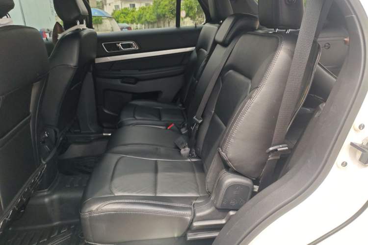 Used Ford Explorer 2017 2.3T Fashion Edition Left Rear Seat