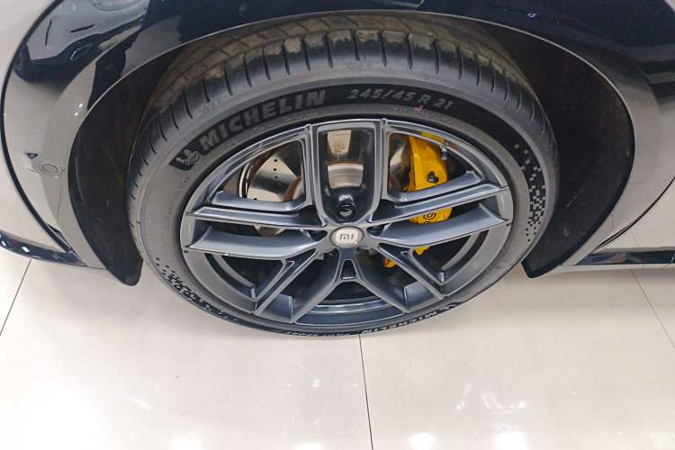 Used Xiaomi Auto YU7 2025 Ultra-Long Range High-Performance All-Wheel-Drive Max Edition
