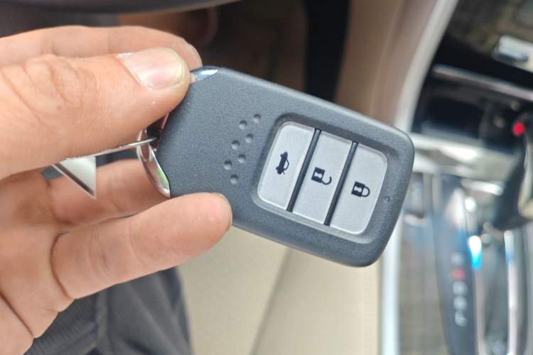 Used Honda Accord 2014 2.4L EX Luxury Edition Vehicle Key