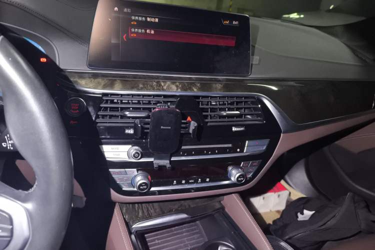 Used BMW 5 Series 2019 525Li M Sport Package