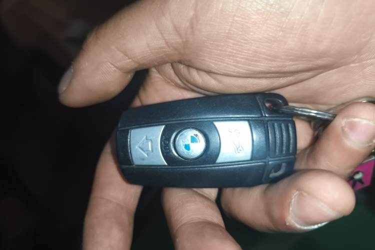 Used BMW X1 2012 sDrive18i Luxury Edition