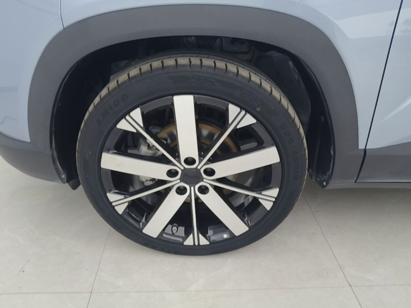 Geely Auto icon 2023 1.5TD Chocolate Smoothie Edition — снимка 10