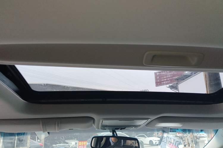 Used Honda Elysion 2016 2.4L Luxury Edition Headliner