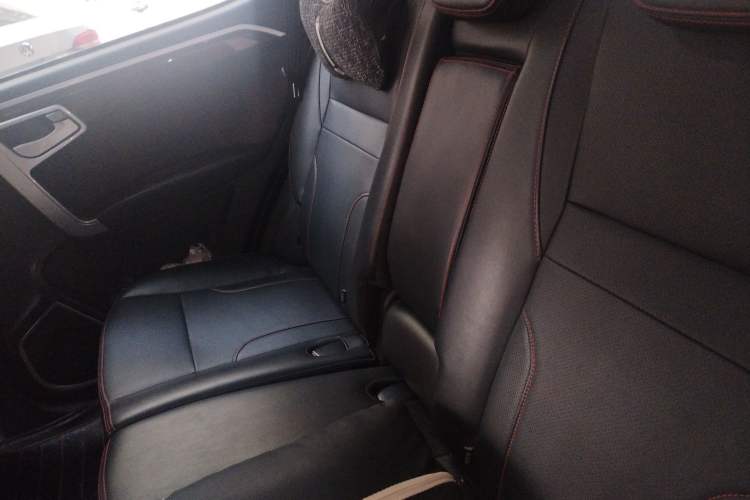 Used Geely Auto GX7 2015 Sports Edition 2.0L Automatic Prestige Model