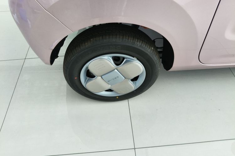 Used Geely Galaxy Panda 2024 Panda Mini 200km Endurance Bear
