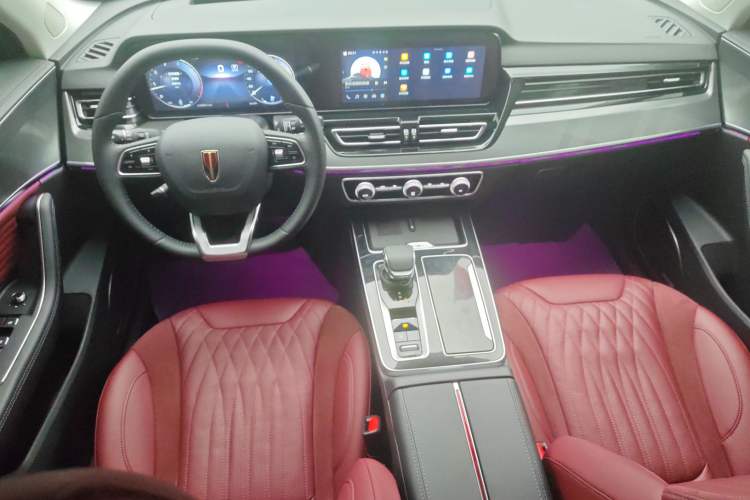 Used Hongqi HS5 2023 2.0T Four-Wheel Drive Flagship Pro 500 000th Unit Commemorative Edition Center Console