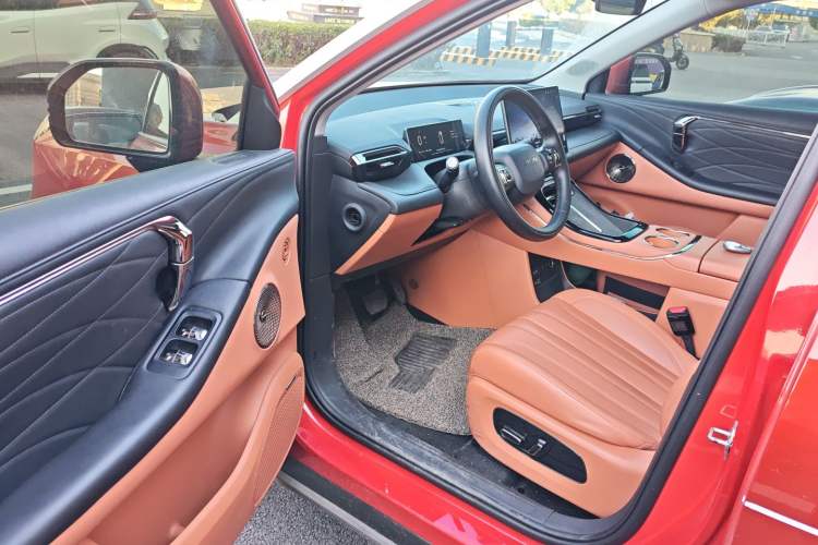 Used AION V 2024 Aion Tyrannosaurus 650 LiDAR Edition