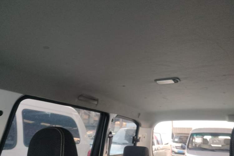 Used Wuling Hongguang PLUS 2020 1.5L Manual Standard Edition 5 Seats
