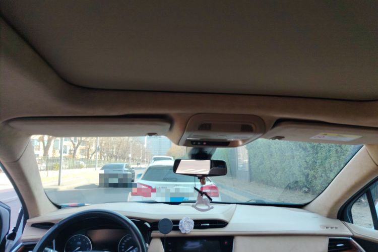 Used Cadillac XT5 2018 28E 4x4 Platinum Edition
