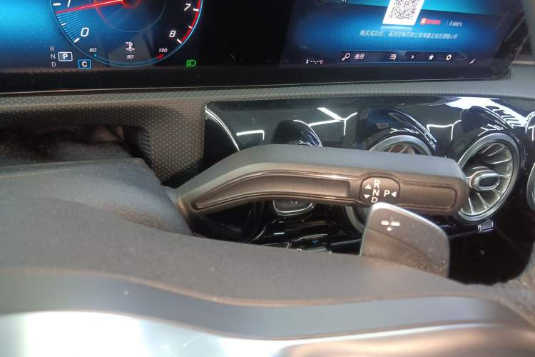 Used Mercedes-Benz A-Class 2021 A 200 L Sport Sedan Fashion Model
