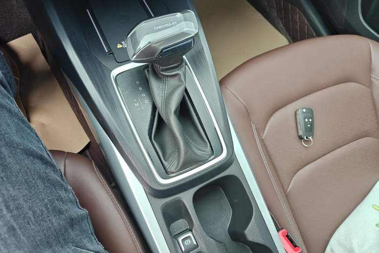 Used Chevrolet Monza 2023 1.5L Dual-Clutch Enjoyment Edition Gear Lever